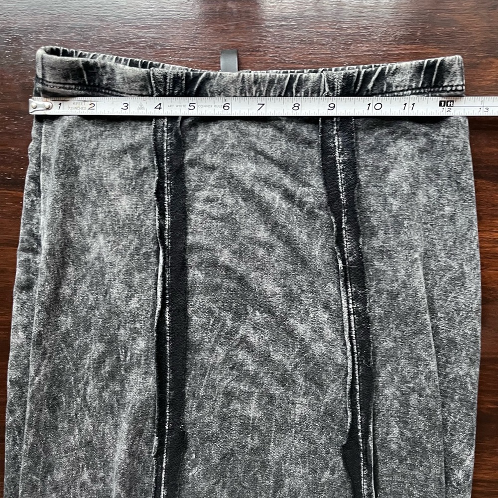 Lapis Acid Wash High-Low Maxi Skirt – Edgy Charcoal Gray Mullet Skirt (Size S) - Picture 6 of 7
